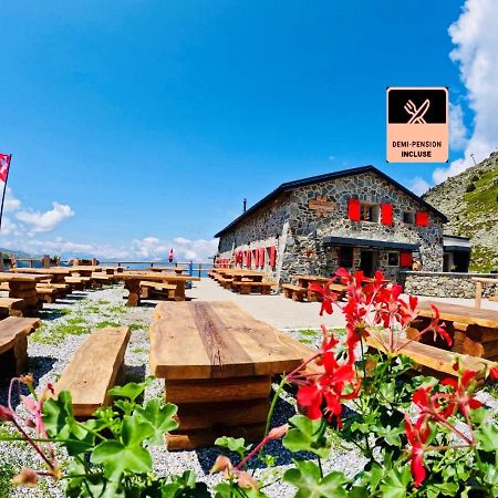 Cabane Bella-Tola Saint-Luc Exteriér fotografie